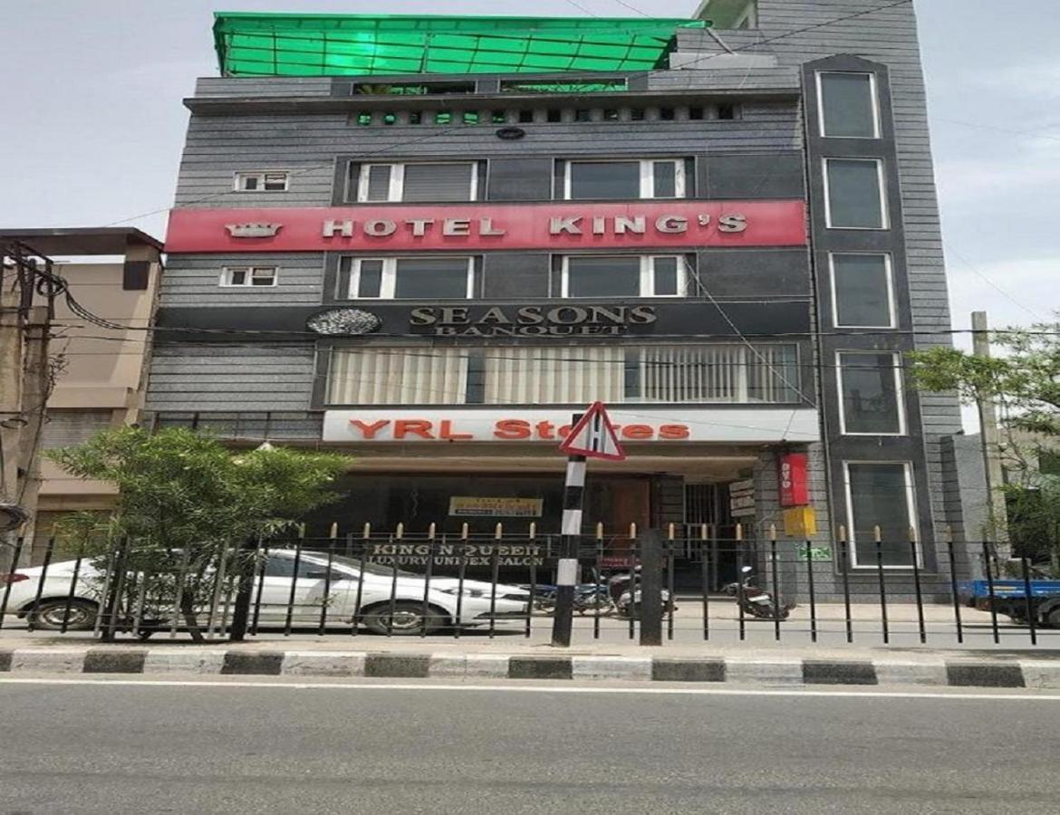 Hotel Kings, Rohtak Buitenkant foto