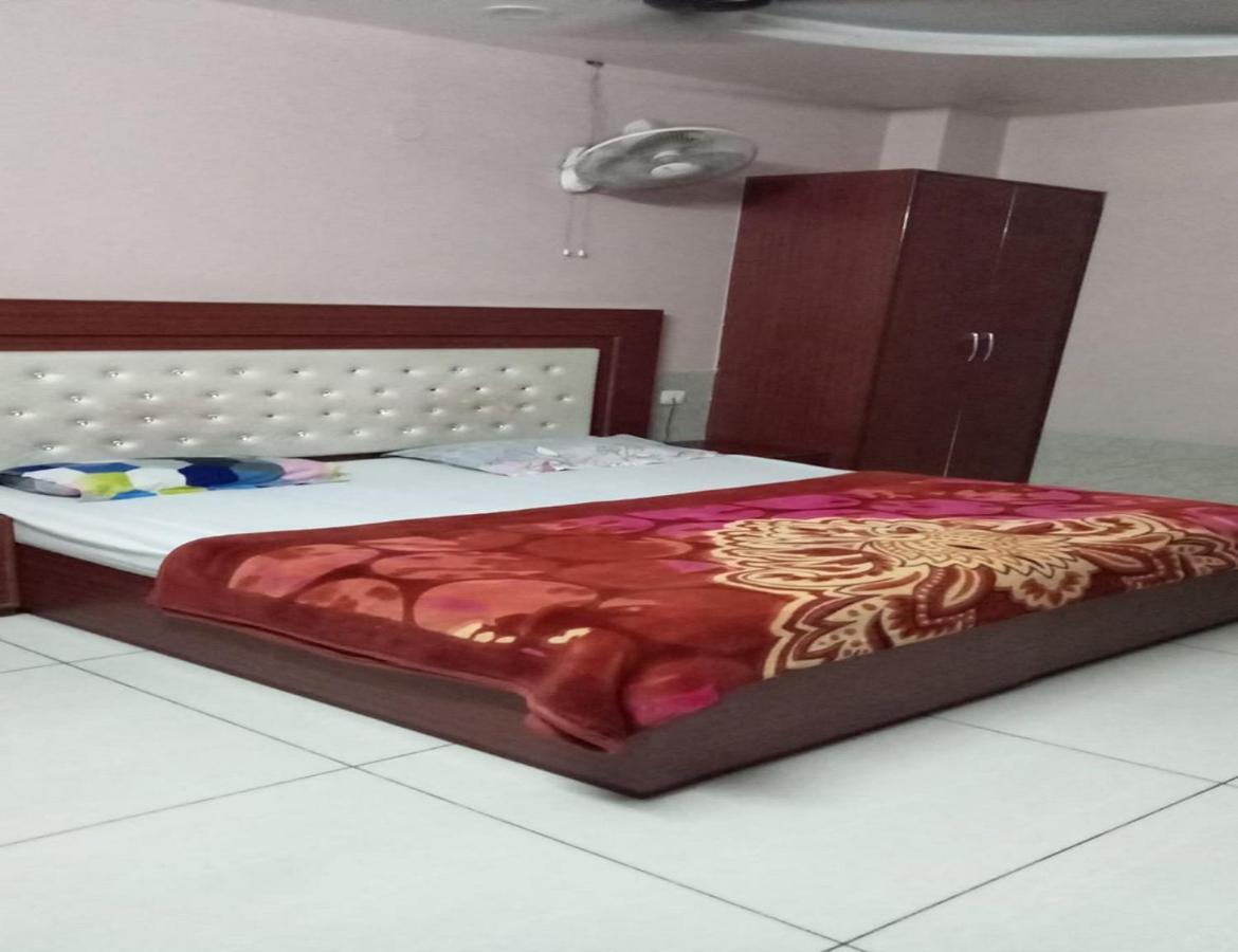 Hotel Kings, Rohtak Buitenkant foto